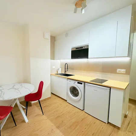 Apartment Entierement Renove Au Coeur Du Marais Paris